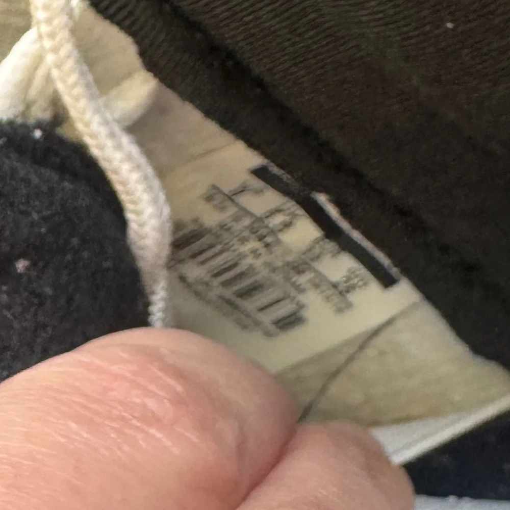 Jordan 12 retro royalty taxi Men's White and Black Sneakers 8 - Picture 6 of 6